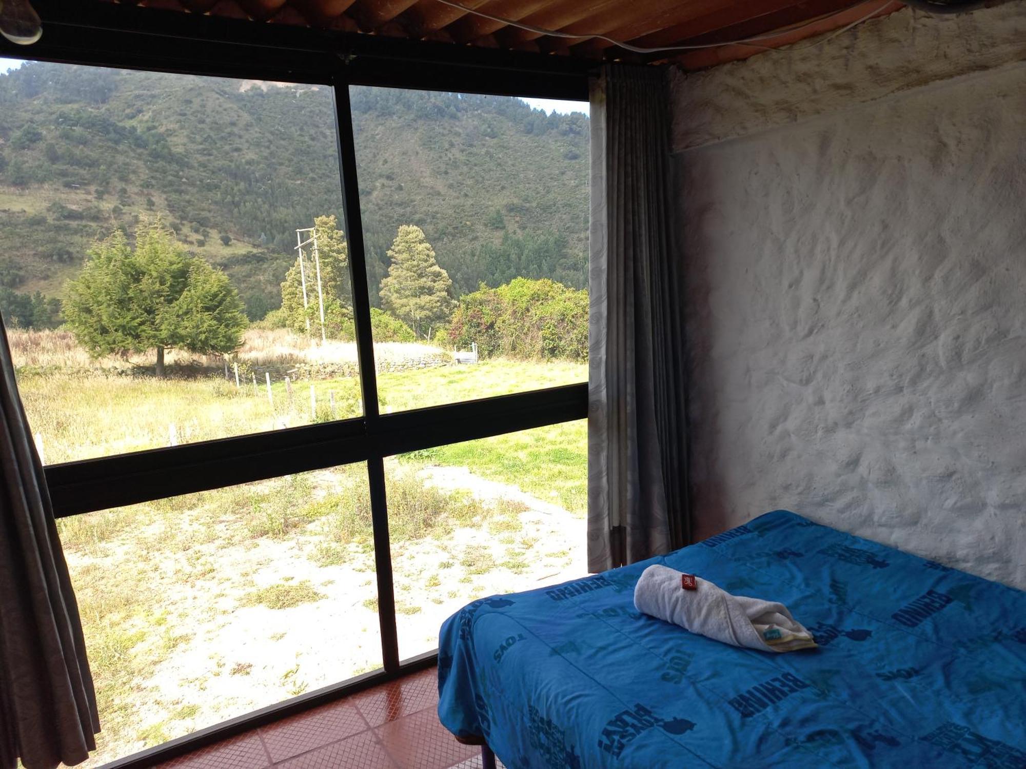 Y Del Rio Landhaus Monguí